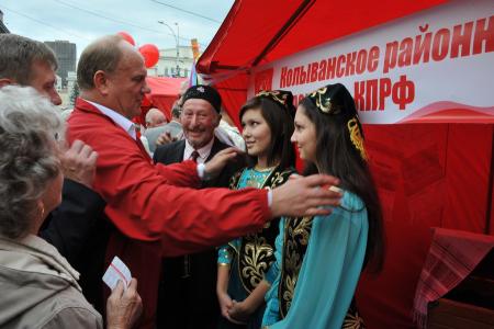 Народное ополчение Сибири и Дальнего Востока: Зюганова в президенты!