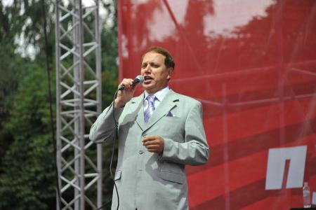 Мы возродим тебя, Советский Союз! Г.А. Зюганов принял участие в памятных мероприятиях «20 лет без СССР», состоявшихся в Донецке