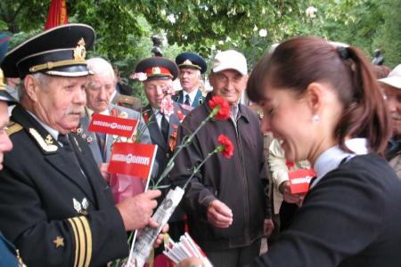 Белгород: Коммунисты и ветераны почтили память воинов-освободителей