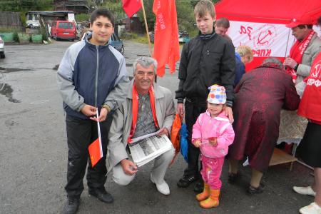 Кильдинстрой - за Народный референдум! Состоялся пикет мурманских коммунистов