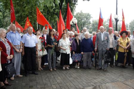 От Воронежа до Вены. Коммунисты почтили память погибших за Родину воинов Воронежского добровольческого полка