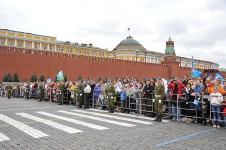 Г.А. Зюганов принял участие в праздновании Дня ВДВ на Красной площади