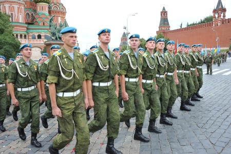Г.А. Зюганов принял участие в праздновании Дня ВДВ на Красной площади