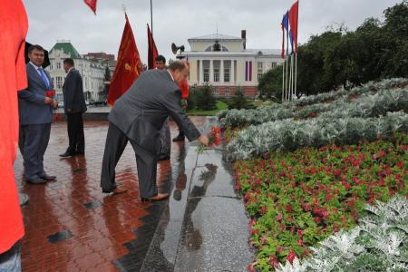 «Зюганов – наш президент!» Рабочая поездка лидера КПРФ и «Народного ополчения» в Орловскую область