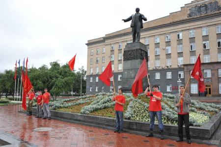 «Зюганов – наш президент!» Рабочая поездка лидера КПРФ и «Народного ополчения» в Орловскую область