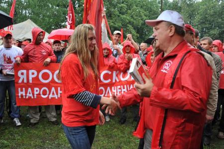 «Зюганов – наш президент!» Рабочая поездка лидера КПРФ и «Народного ополчения» в Орловскую область