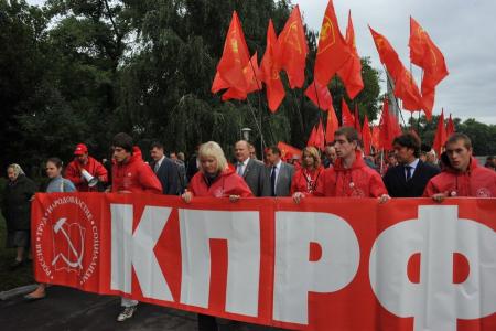 «Зюганов – наш президент!» Рабочая поездка лидера КПРФ и «Народного ополчения» в Орловскую область