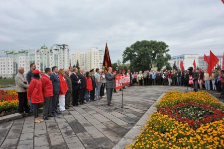 За Зюганова – единогласно! В день освобождения Орла лидеру КПРФ желали победы на президентских выборах