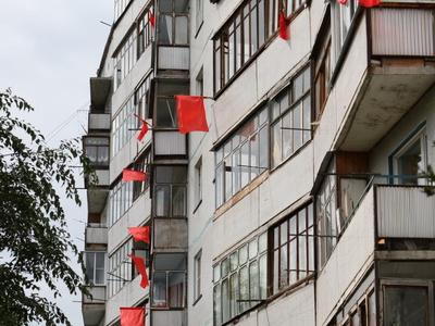 Новосибирск: Улица Сиреневая стала красной - жители обещают чиновникам Новую Сагру, если те не остановят точечное строительство