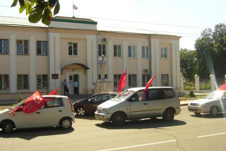 Депутат Госдумы С.П.Обухов на встрече с избирателями Гулькевичского района Краснодарского края: Инициативы КПРФ и три аферы «Единой России» в ходе весенней сессии Думы