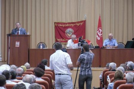 Краснодарский край: Депутат Госдумы С.П.Обухов провел отчет перед избирателями Курганинского района