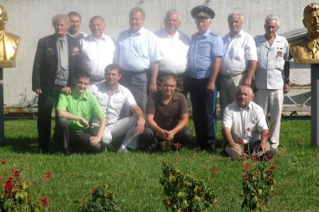 Краснодарский край: Депутат Госдумы С.П.Обухов провел отчет перед избирателями Курганинского района