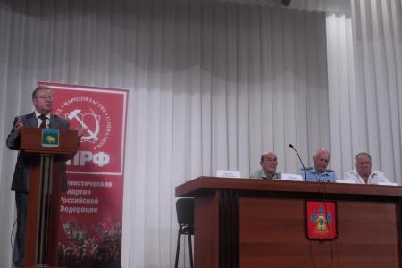 «За 20 лет после развала СССР у каждого жителя России олигархи вытащили из кармана по 50 тысяч долларов». Депутат Госдумы С.П.Обухов провел отчет перед избирателями Мостовского района Краснодарского края