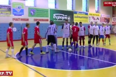 Видео. Футбольный клуб КПРФ-Новосибириск: Четыре победы на старте сезона