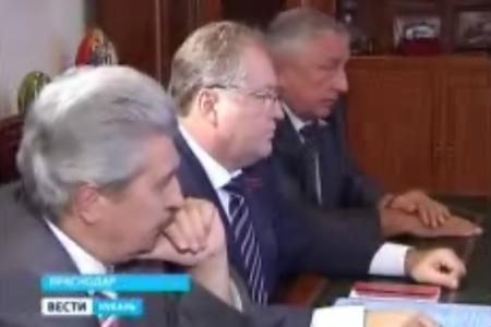 Выборы, проект «Метро в Краснодаре», защита интересов граждан, законопроект о региональном материнском капитале – ключевые темы дискуссии депутатов-коммунистов с губернатором Краснодарского края
