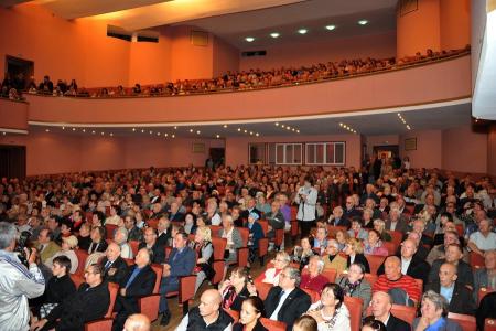 Г.А. Зюганов: «Мы отброшены в 17-й век!» Состоялась рабочая поездка лидера КПРФ в Ярославль