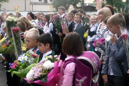 Москва: День знаний – под красным знаменем Победы