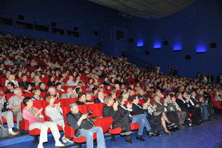 Г.А. Зюганов принял участие  в церемонии закрытия IX Московского фестиваля  отечественного кино «Московская премьера» 