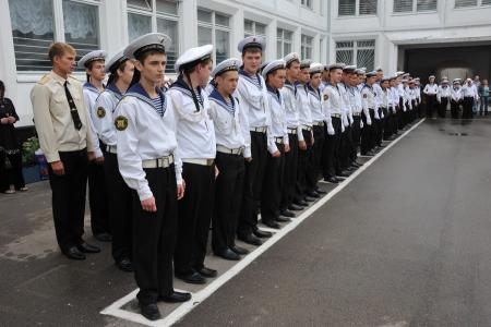 «Семь футов под килем!» В День знаний Г.А. Зюганов посетил кадетскую школу №1700 «Московский объединенный кадетский корпус Героев Севастополя»