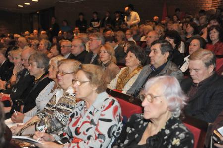 «Образование  – для всех, а  не для избранных! Фурсенко – в отставку!»  В Москве прошел конгресс российского образовательного сообщества 