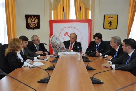 Г.А. Зюганов на форуме в Ярославле: «Пропасть между богатыми и бедными растет» 
