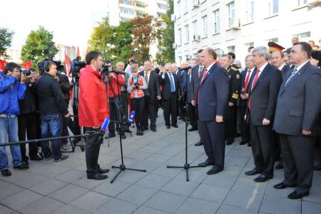 Открытие XIV (внеочередного) Съезда КПРФ (Фоторепортаж)