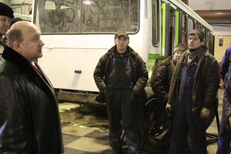 Подмосковье. Повесть о рынке сбыта отечественного автопрома, жилищных аферах и  «медвежьей любви» к ветеранам и детям 