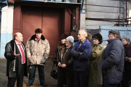 Подмосковье. Повесть о рынке сбыта отечественного автопрома, жилищных аферах и  «медвежьей любви» к ветеранам и детям 