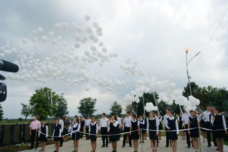 Беслан, Северная Осетия: Память о них незабвенна