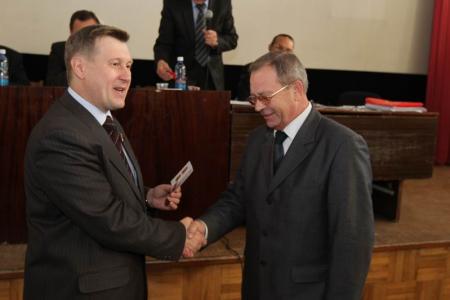 Анатолий Локоть на пленуме Новосибирского обкома КПРФ: От всенародной обороны - к всенародному наступлению!