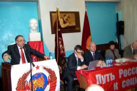 Татарстан: «Политика большинства – курс на победу!», "Заставим олигархов вернуть украденное!"