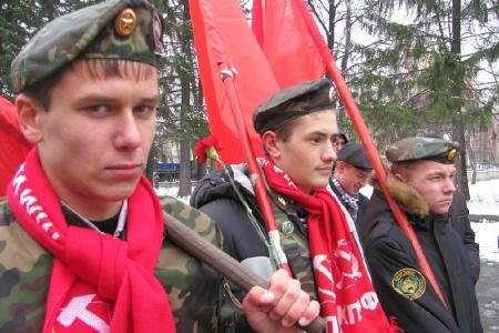 В Екатеринбурге прошли праздничные мероприятия, приуроченные ко Дню комсомола