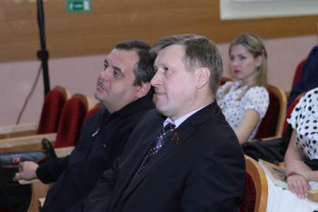 В Новосибирске состоялся конкурс комсомольской песни «Беспокойные сердца»