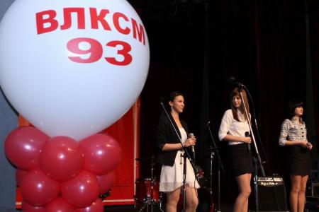 В Новосибирске состоялся конкурс комсомольской песни «Беспокойные сердца»