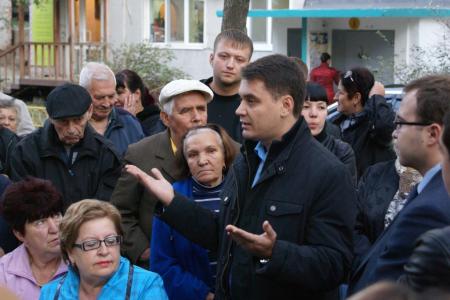 А.В. Корниенко провел встречу с избирателями Владивостока