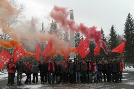 В Екатеринбурге прошли праздничные мероприятия, приуроченные ко Дню комсомола