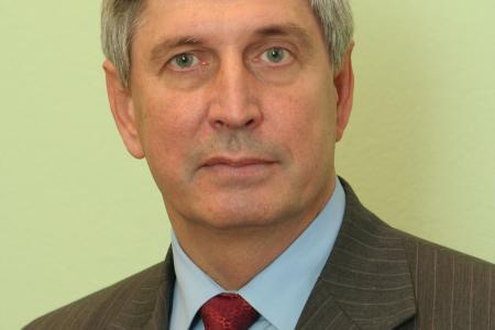 Биографические сведения о «федеральной десятке» кандидатов от КПРФ на выборах в Государственную Думу VI созыва