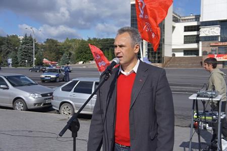 Донские коммунисты почтили память защитников Советской власти