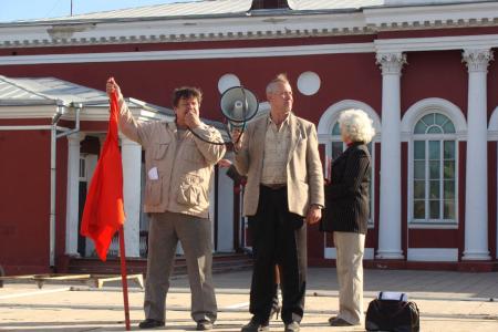 Алтайский край: митинг рабочих и коммунистов на градообразующем предприятии в городе Яровом
