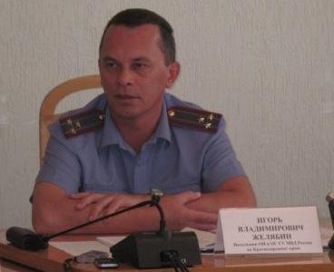 Скандальные изменения в Общественном совете при кубанской полиции. Последнего правозащитника заменили три «Форбса» - представители крупнейшей кубанской кампании «Ключ-авто», торгующей Mercedes-Benz, Lexus, Toyota