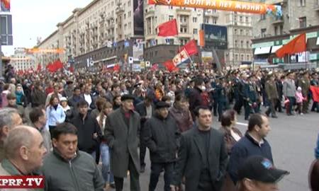 Видео. 7 ноября - все на манифестацию в честь годовщины Великого Октября! Приглашение зам. Председателя ЦК КПРФ В.И.Кашина на демонстрацию в Москве
