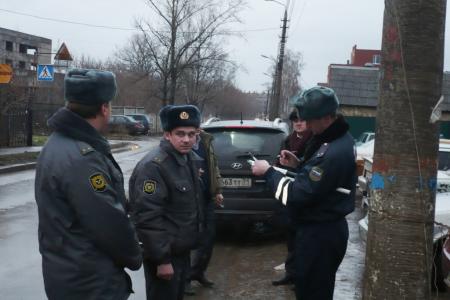Полицейский произвол в Туле: Под надуманным предлогом задержана машина депутата областной Думы, кандидата в депутаты Госдумы, изъят тираж «Советской России»  