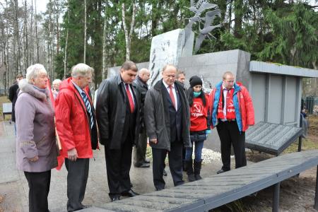 Г.А. Зюганов: «Курс – на победу!» Состоялся рабочий визит лидера КПРФ в Санкт-Петербург и Ленинградскую область