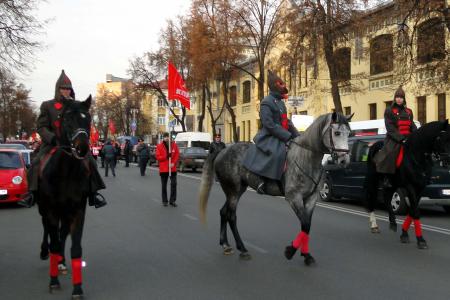 Праздник Великого Октября в Курске