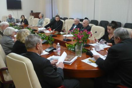 Калуга. Коммунисты и ученые "РУСО" провели "круглый стол" на тему: "Михаил Васильевич Ломоносов и современность" 