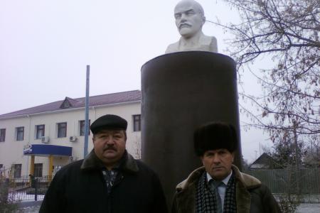 Ленина не забыть! В Астраханской области открыт еще один памятник вождю мирового пролетариата