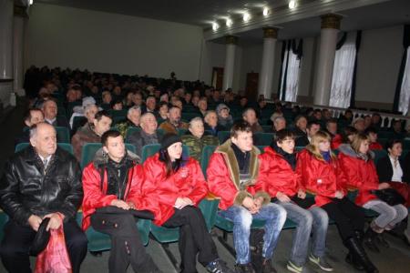 И.И. Мельников и С.В. Муравленко встретились  с жителями городов Короча и Шебекино  на Белгородчине 
