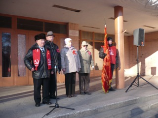 Праздничное шествие и митинг в Богородице (Тульская обл.). Фоторепортаж