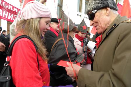 7 ноября митинг в Калуге прошел на «Ура!»