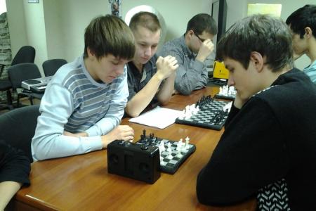 Свердловская область: КПРФ начинает и выигрывает  